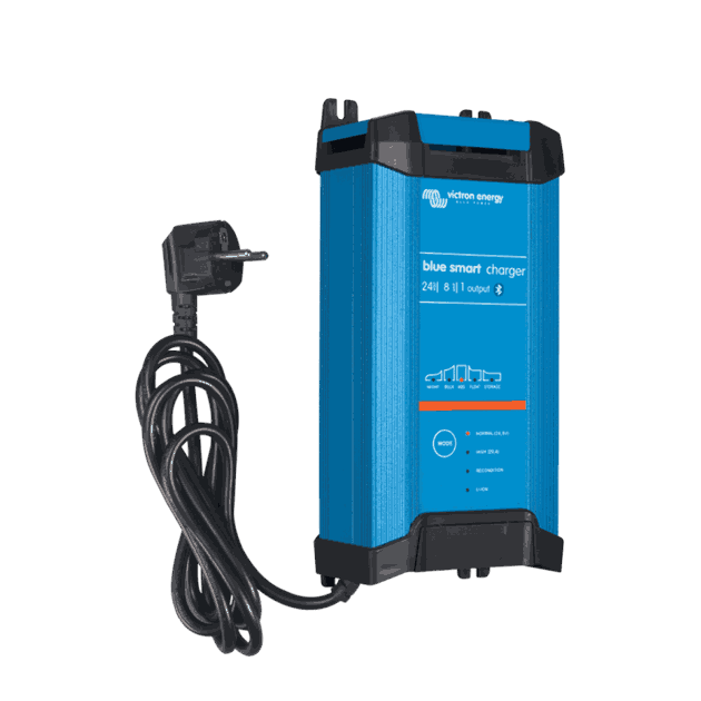 BPC240842002 1594624681_upload_documents_1550_1000-blue_smart_ip22_charger_24v_8a_1_230v_left-cable_.png